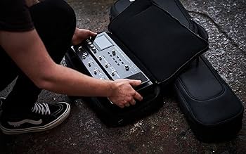 BOSS CB-ME80　エフェクターバッグ Amazon.com: BOSS Carry Bag for ME-80 Guitar Multiple Effects